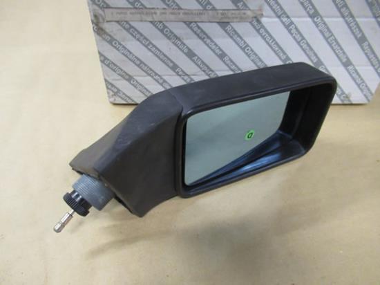 82411861 Buitenspiegel rechterzijde