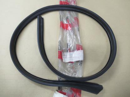 82418970 A-stijl pakking linkerzijde