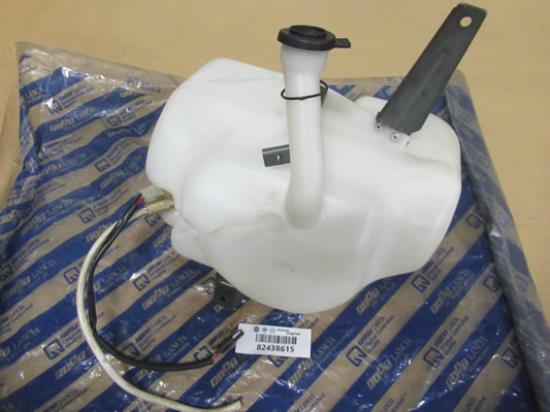 82438615 Ruitenwisser tank