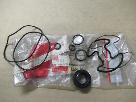 9939568 Stuurpompkit