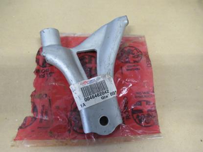 46462042 Achtervering steun linkerzijde