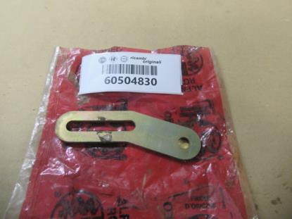 60504830 Dynamo beugel