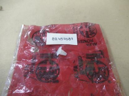 82457087 Kentekenplaathouder bus