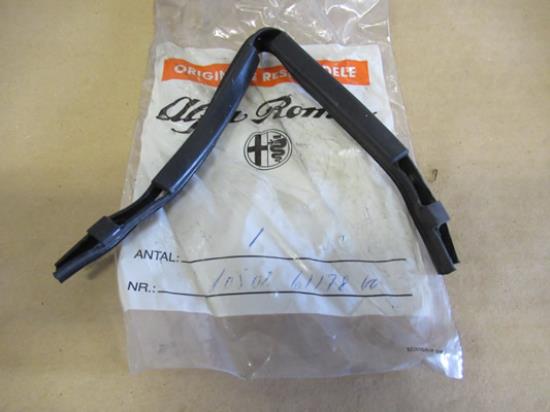 105026117800 Raamrubber tochtraam rechtsachter