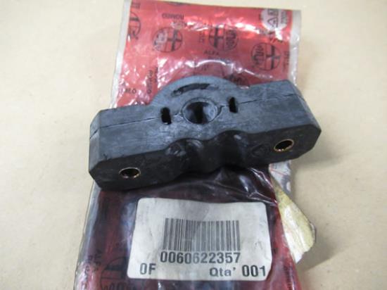 60622357 Uitlaatpijp steun