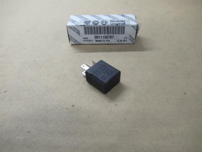 11130787 Relais 20A