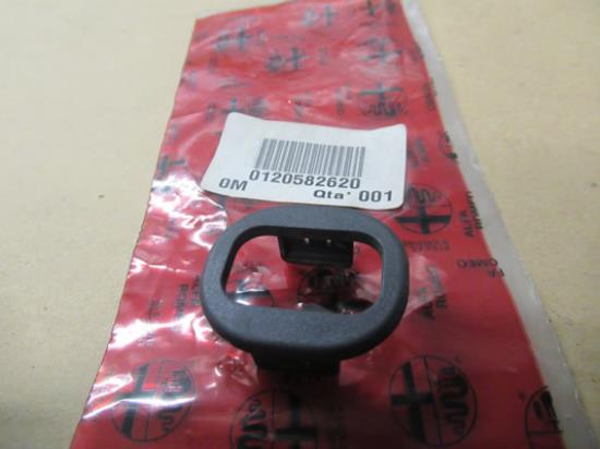 120582620 Voorstoel sierstuk