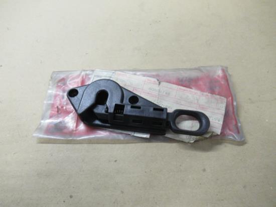 60806741 Achterbank houder linkerzijde