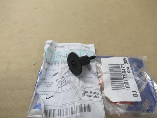 7798421 Parafan spanstuk