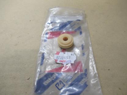 82339209 Bus elastisch