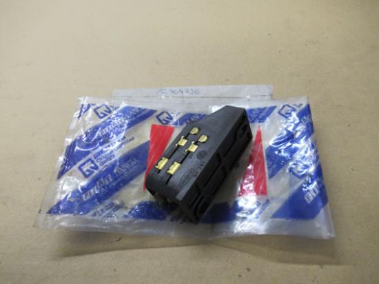 82404738 Automatische versnellingsbak contact