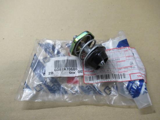 82470686 Motorkap slot