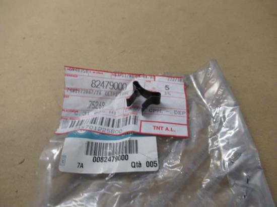 82479000 Handrem veertje