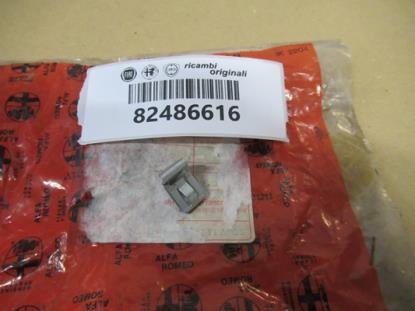 82486616 Portier veertje