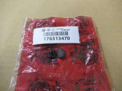 176313470 Interieur bekleding plug