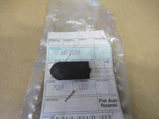 60779359 Buitenspiegel plug