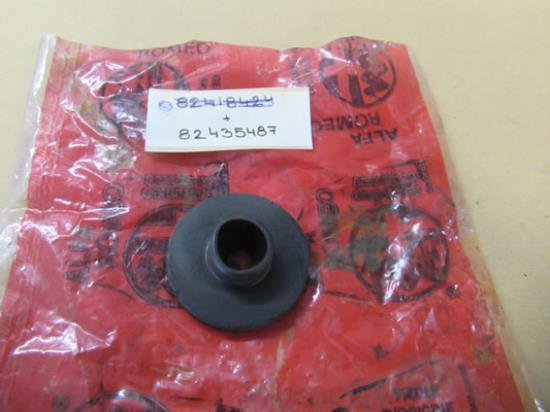 82435487 Koppeling gummistuk