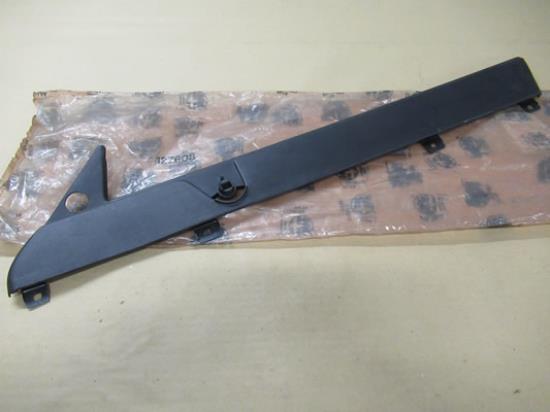 127608 Portier sierlijst rechtsvoor