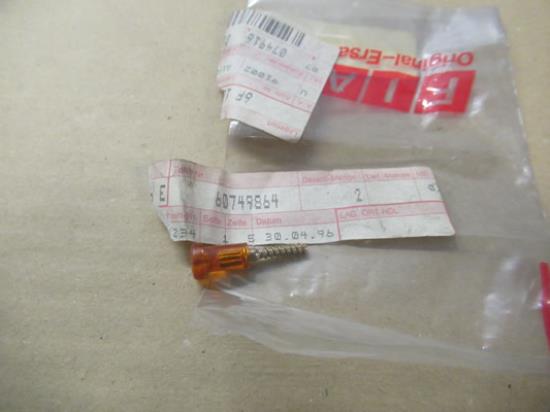 60749864 Knipperlicht bout