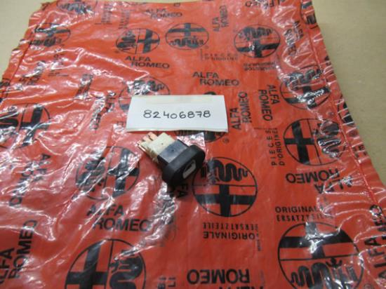 82406878 Centrale deur vergrendeling schakelaar