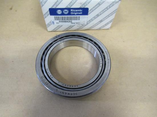 884202 Rollager