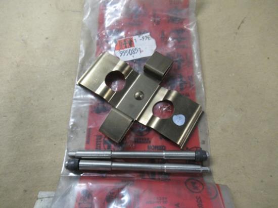 9950851 Remmenkit voorzijde