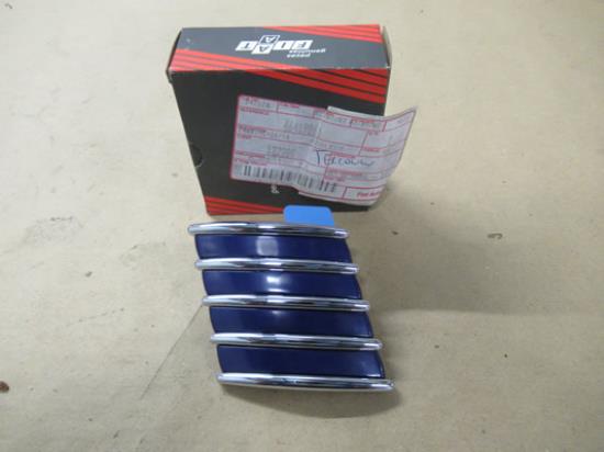 46419061 Embleem voorkant