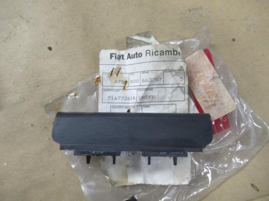 716772614 Achterklep handgreep