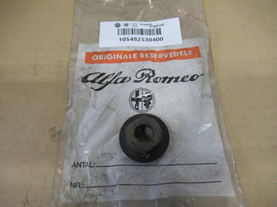 105482530400 Achtervering bus