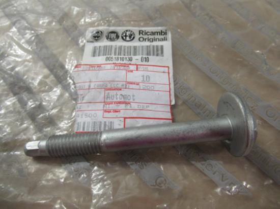 51810130 Achtervering bout