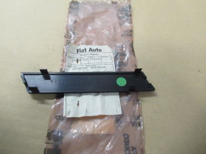 60738729 Grille sierstuk