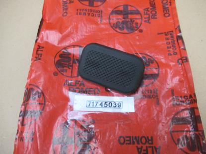 71745039 Interieur buffer