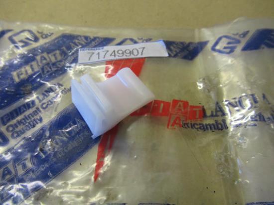 71749907 Paravan veertje