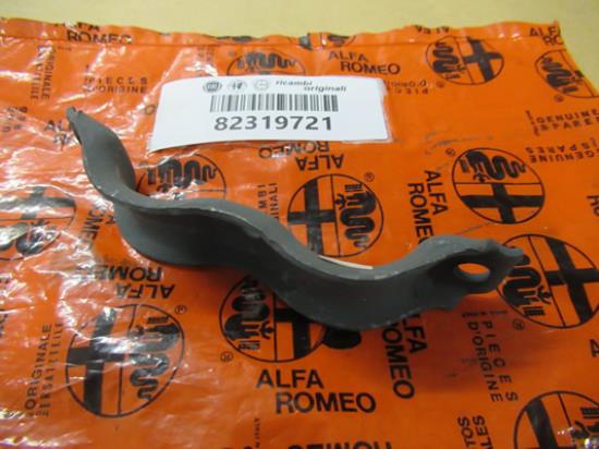 82319721 Uitlaatbeugel