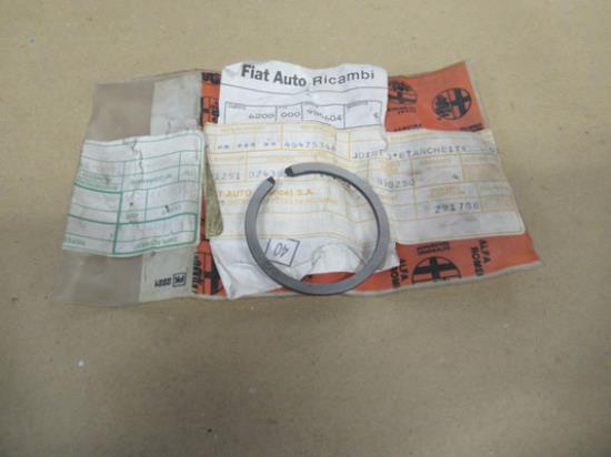 46475345 Versnellingsbak keerring SP2.02