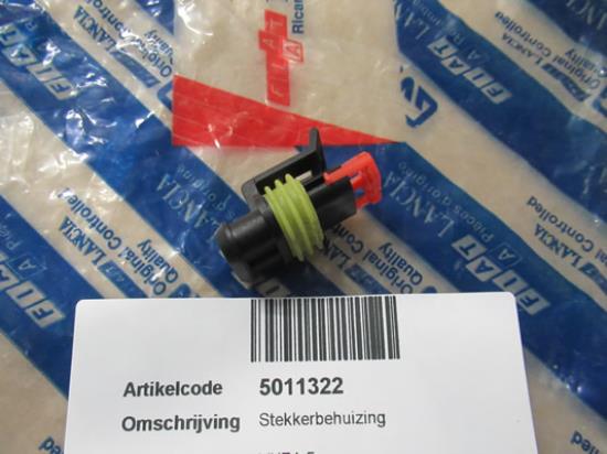 5011322 Stekkerbehuizing