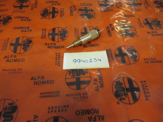 9940234 Klep stationair