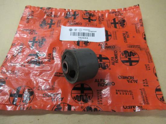 102693 Draagarm bus voorzijde