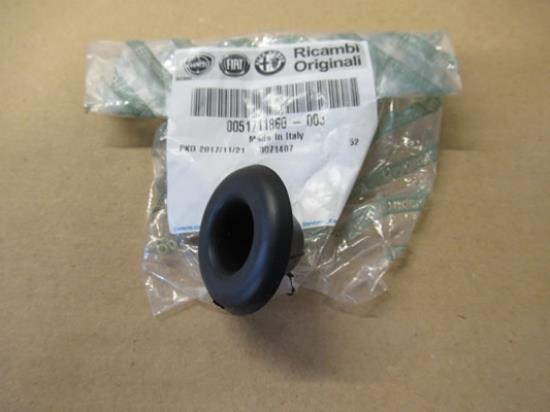 51711860 Deurpaneel plug M18