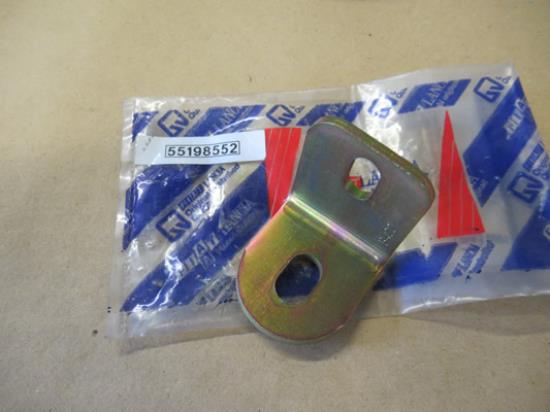 55198552 Uitlaatpijp beugel