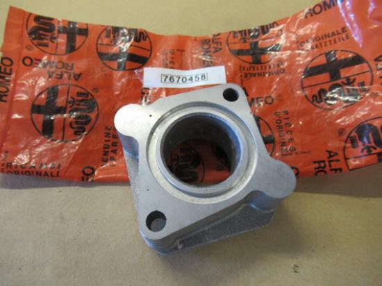 7670458 Gasklephuis afstandstuk