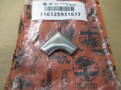 116125931617 Achterruit sierstuk hoekstuk