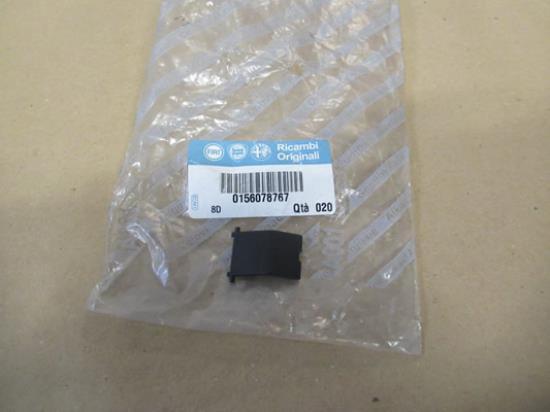 156078767 Handgreep plug