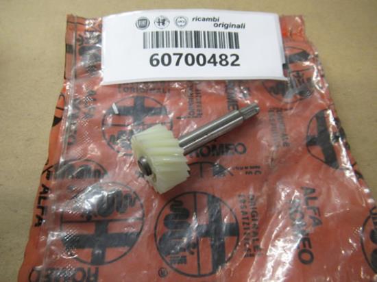 60700482 Snelheidsmeter tandwiel as