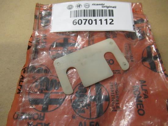 60701112 Achterklep afstelshim