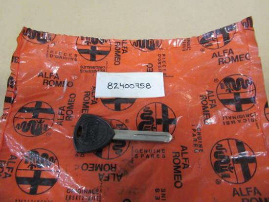 82400758 Ongeslepen sleutel