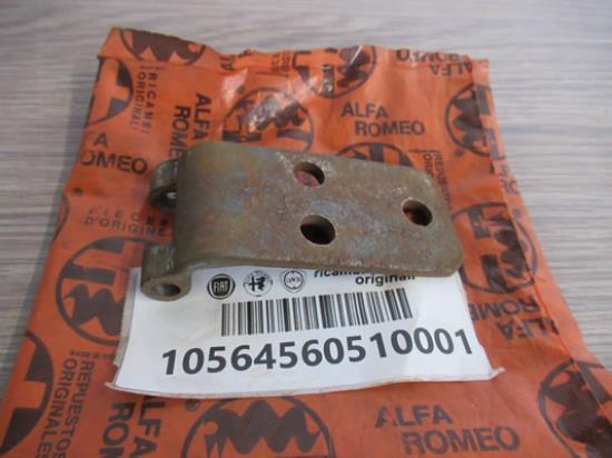 10564560510001 Scharnier