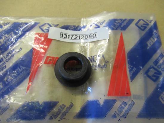 1317212080 Gummistuk