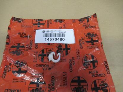 14570480 Raambediening veertje