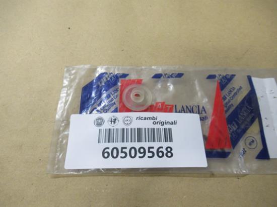 60509568 Stootrubber bus